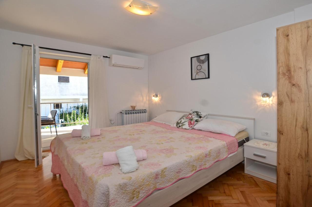 Ljiljana Apartment